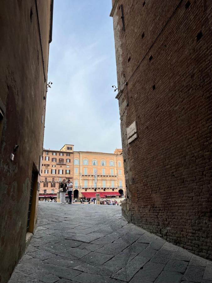 Апартаменти Siena - A Pochi Passi Da Piazza Del Campo Екстер'єр фото